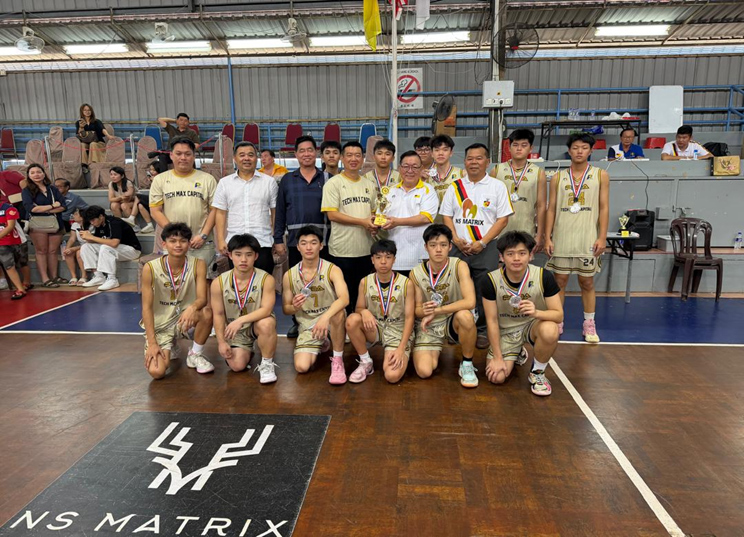 Strong Run to the Final, Narrow Two-Point Loss